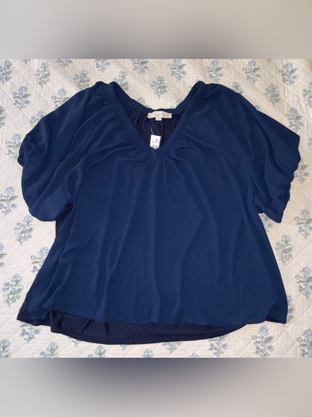 LOFT Women's Blue V-Neck Blouse